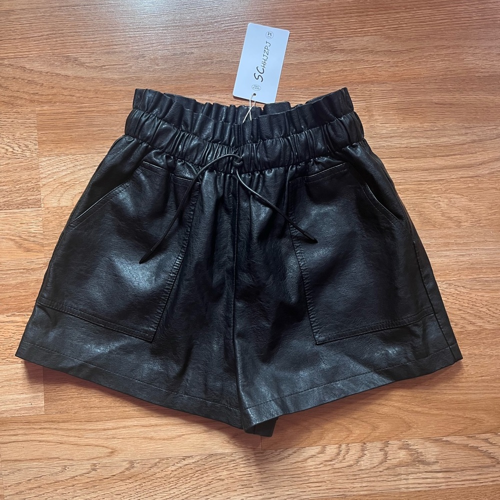 Faux Leather High Waist Black Shorts